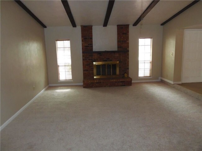 Building Photo - 5208 Reed Dr