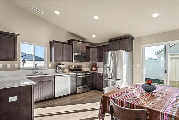 Cocina - 6102 Crown Crest Ave