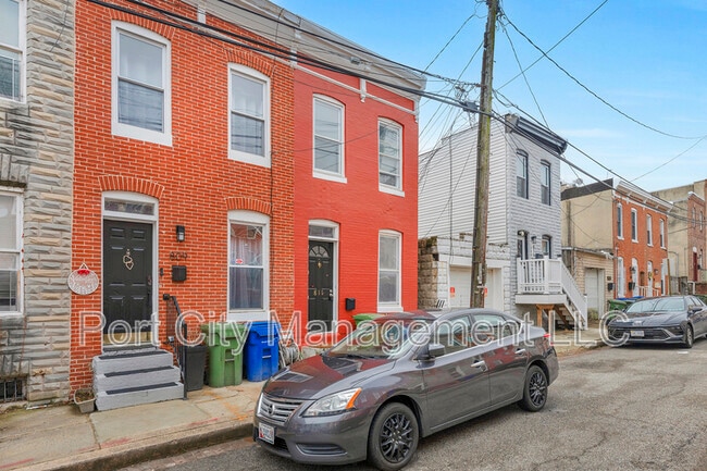 Building Photo - 811 Mangold St