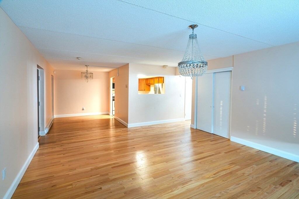 Primary Photo - 28 Faxon St