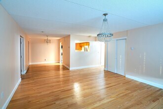 Building Photo - 28 Faxon St