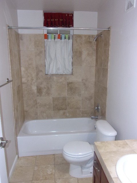 Building Photo - Capitol Hill - 2 Bedroom, 2 bathroom Condo...