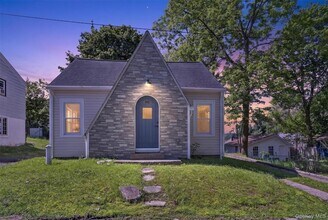 Building Photo - 60 Jeanibo Rd
