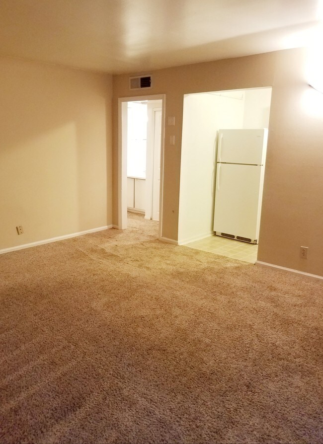 Foto del edificio - 1122 Crescent Ave NE