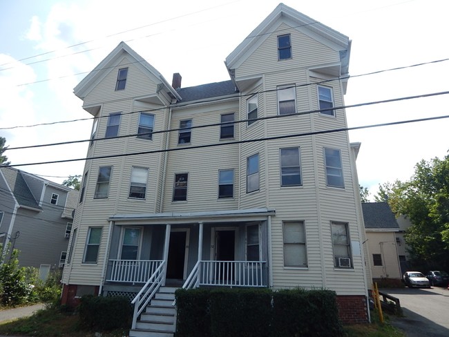 Building Photo - 750-754 N Montello St