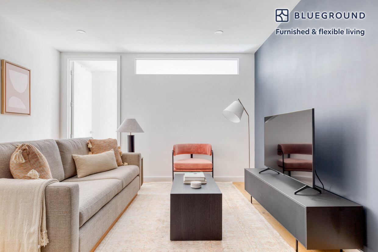 Foto principal - 227 E 59th St