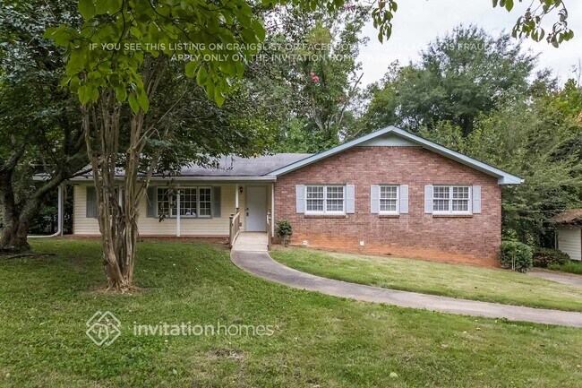 Foto del edificio - 680 Foxcroft Cir SE