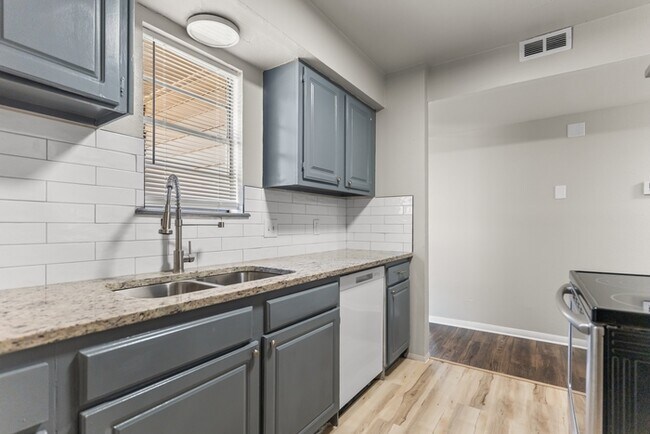 Foto del edificio - 816 SE 14th St