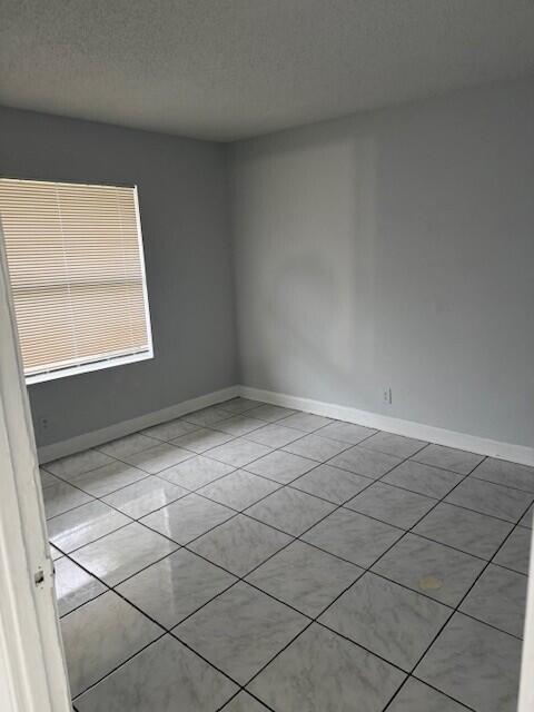 Foto del edificio - 5865 Aurora Ct