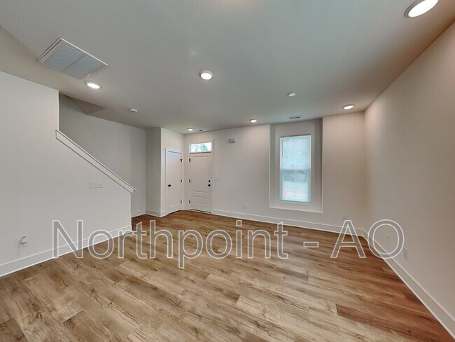 Foto del edificio - 513 Craven St