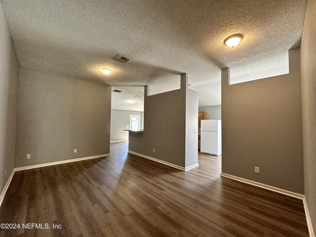 Building Photo - 8701 Springtree Road