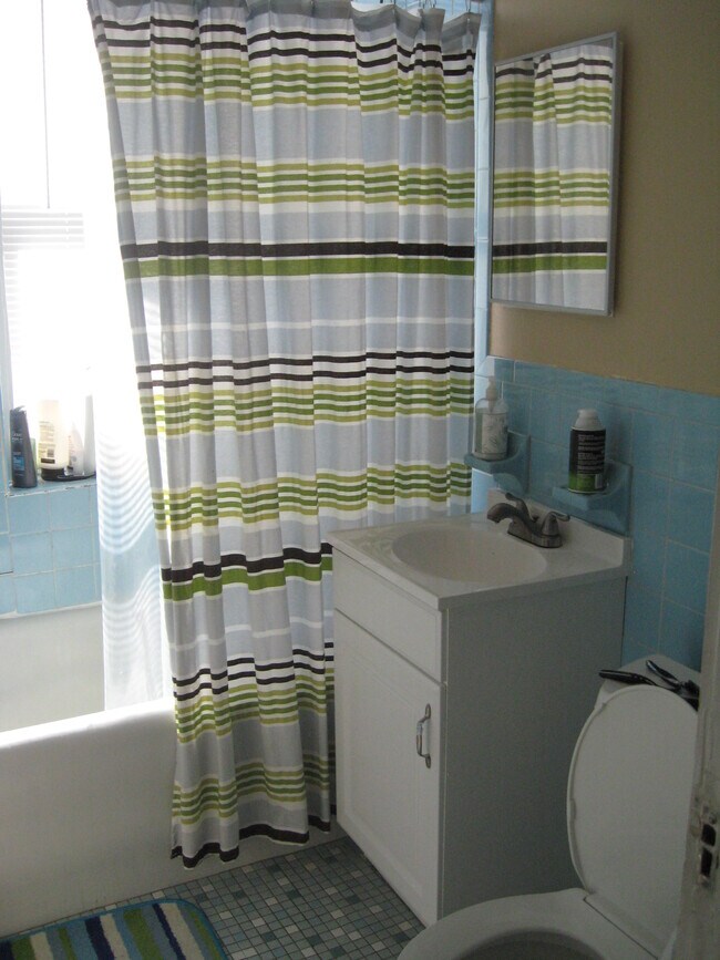 Foto del edificio - 1607 Commonwealth Ave