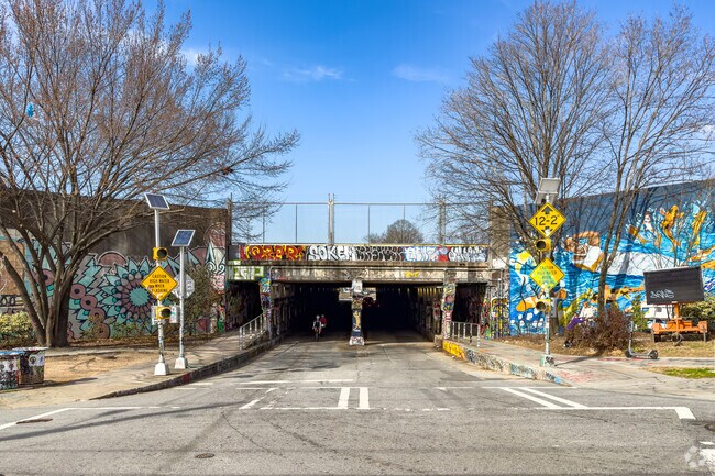 Krog St Tunnel is a local landmark.