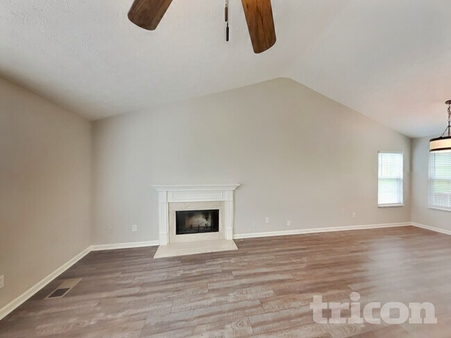 Foto del edificio - 154 Braxton Park Ln