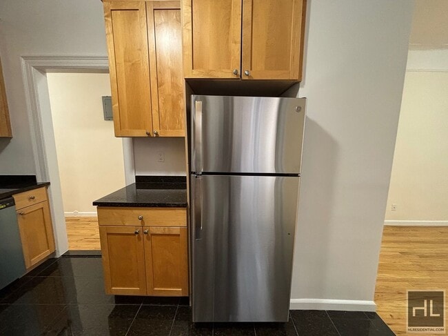 Building Photo - WEST 13 STREET