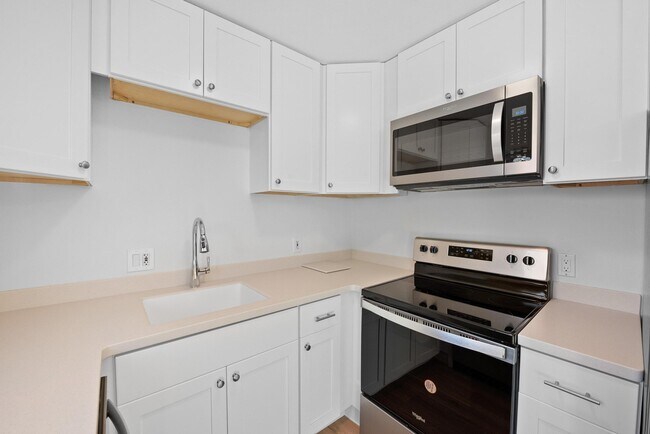 Completely updated - 2401 E Warren Ave