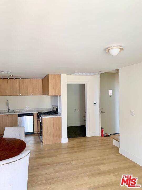 Foto del edificio - 1822 Overland Ave