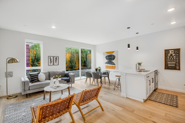 Foto del edificio - Fremont Villas Apartments