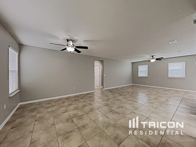 Building Photo - 4857 Ashurst Street Kissimmee FL