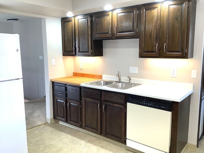 Foto del edificio - 548 4th Ave SW