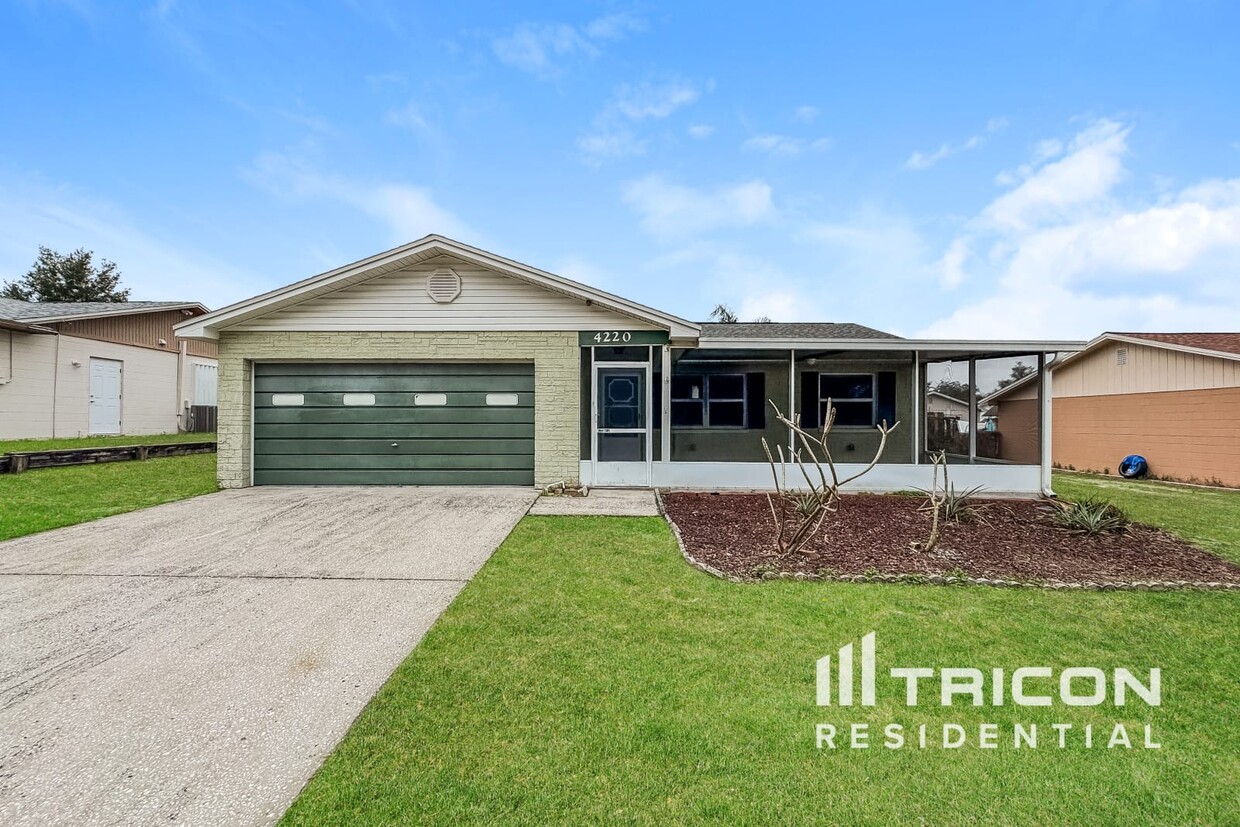 Foto principal - 4220 Truman Dr