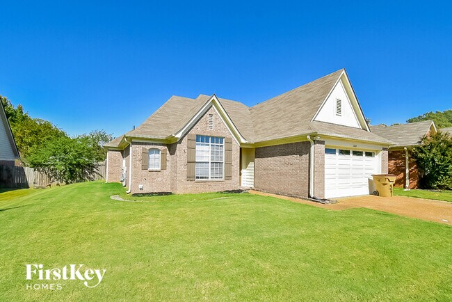 Building Photo - 10178 Rathmore Dr