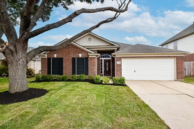 Foto del edificio - 23730 Ayscough Ln