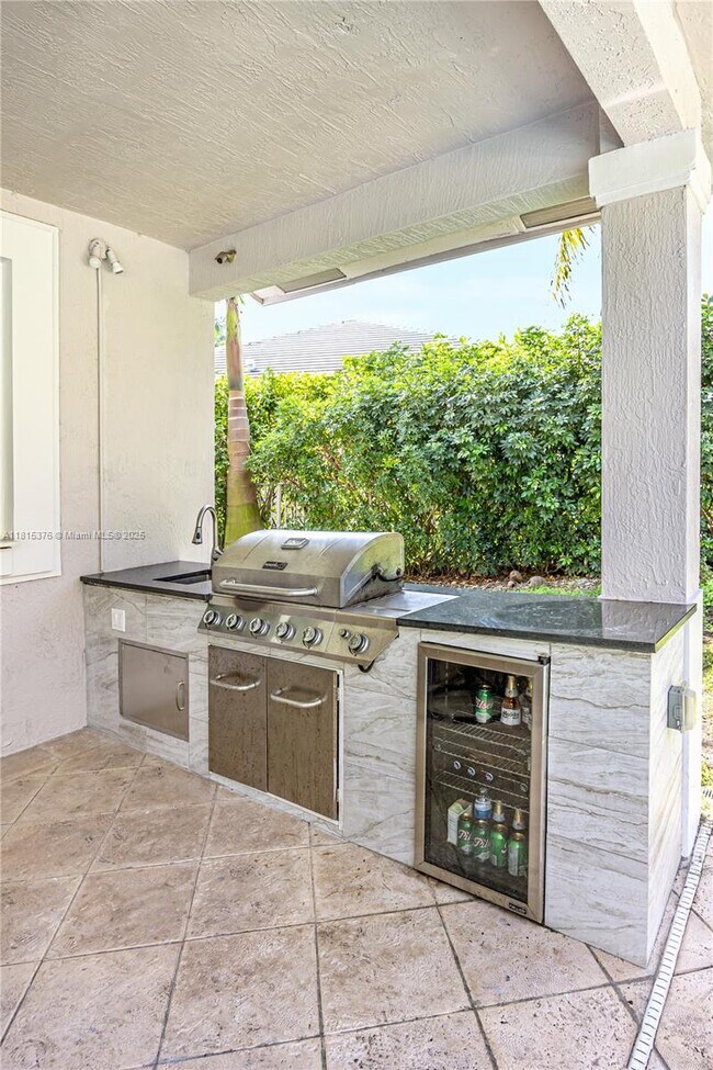 Foto del edificio - 1879 Hidden Trail Ln