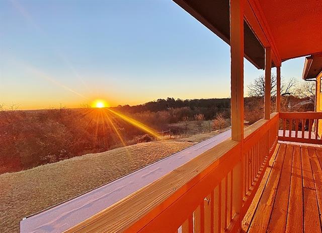 Foto del edificio - 8985 Hilltop Rd