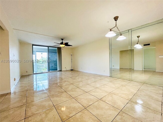 Building Photo - 403 NW 68th Ave