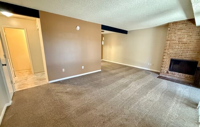 Building Photo - 7995 E Mississippi Ave