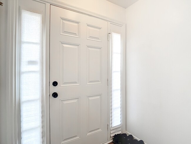 Foto del edificio - 9856 Ashburn Lake Dr