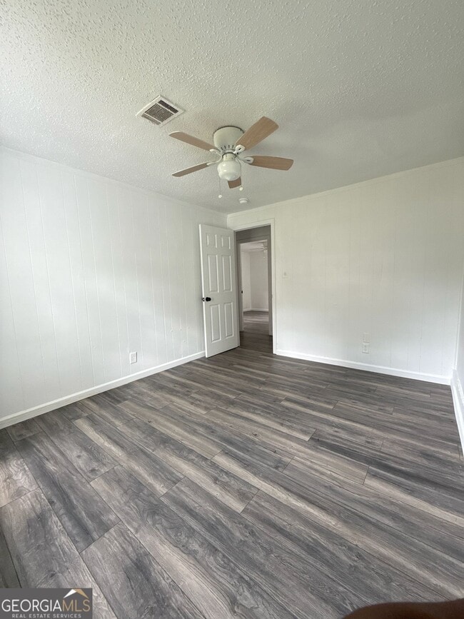 Foto del edificio - 2503 Felton Ave