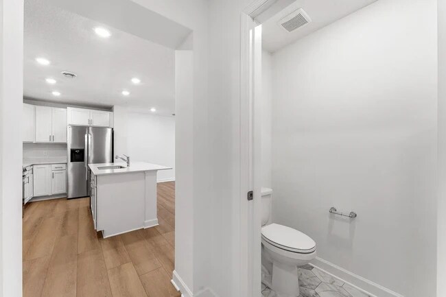 Foto del edificio - 5297 Long Pointe Pass