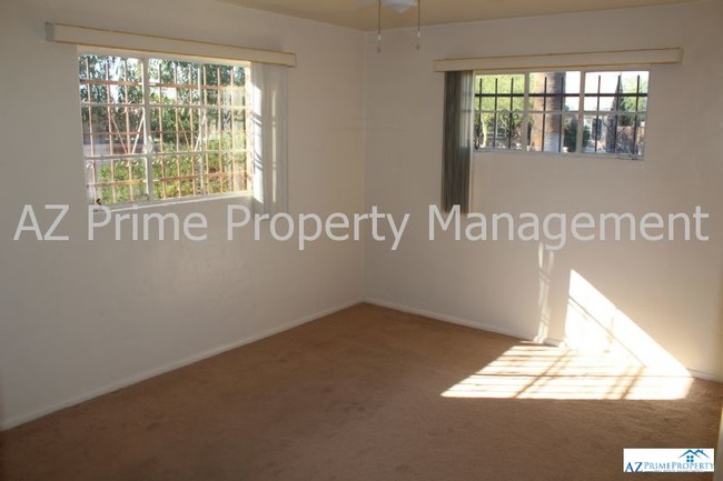 Foto del edificio - 1420 N 15th St