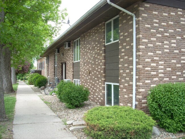 Building Photo - 225 1st St SW