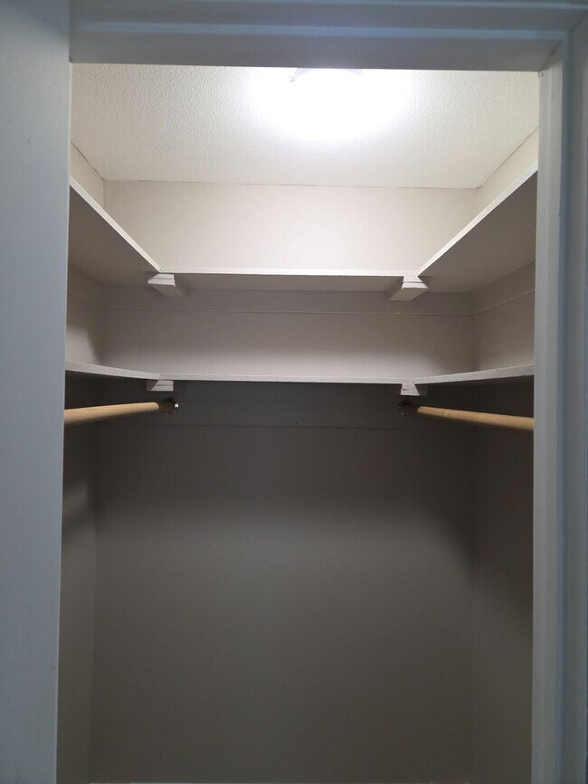 Building Photo - Hammond-4plex