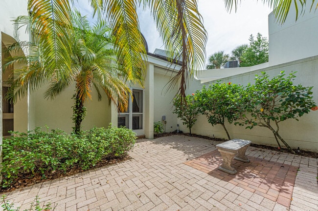 Building Photo - 8382 Satin Leaf Ct