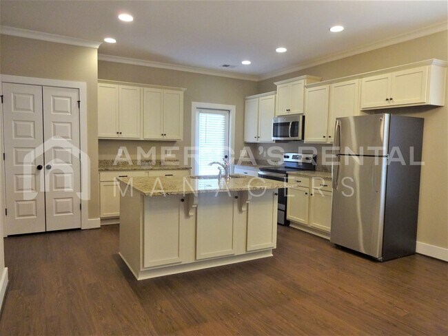 Foto del edificio - Beautiful Home for Rent in Lake Cyrus - Av...