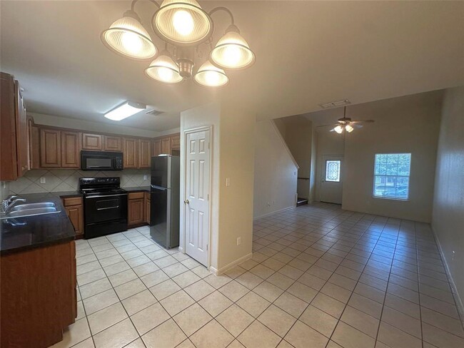 Foto del edificio - 1408 Bergin Ct