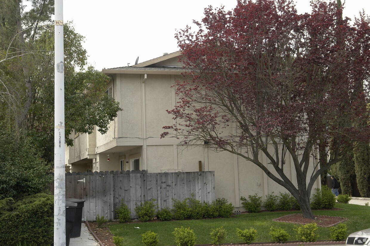 Foto del edificio - 763 Palomino Dr