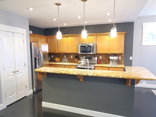 Foto del edificio - 6904 Anthem St E