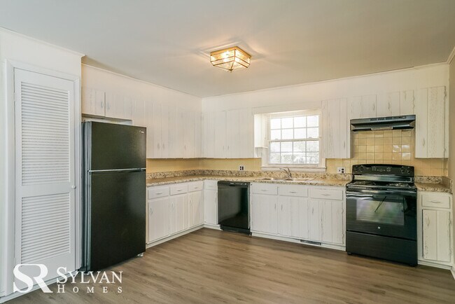 Foto del edificio - Easy living in this 3BR 1.5BA home