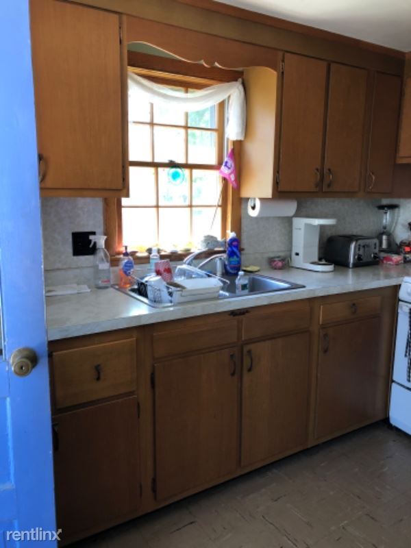 Building Photo - 3 br, 1 bath House - 49 Shore Drive
