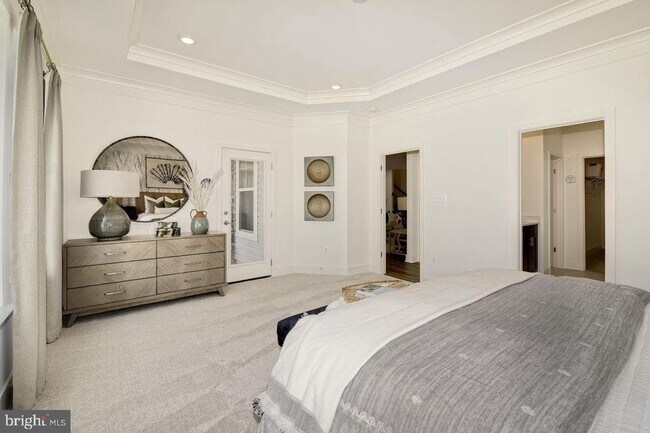 Foto del edificio - 34007 Givens Wy