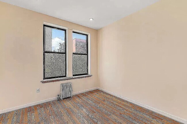 Foto del edificio - 619 East 5th Street