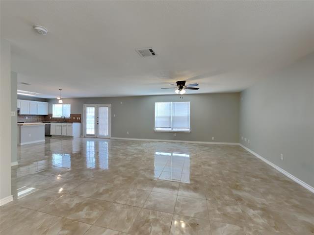 Foto del edificio - 10408 Woodruff Ct