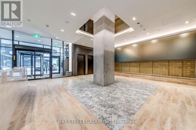 Photo du bâtiment - 65 Broadway Ave