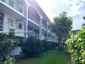 Foto del edificio - 541 Blue Heron Dr