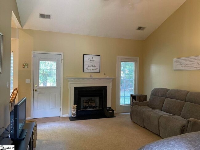 Building Photo - 619 Heathrow Ct